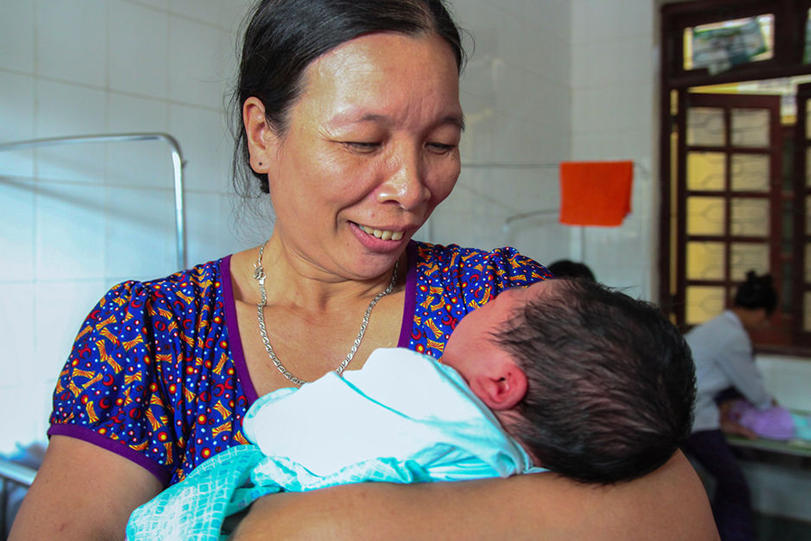 Une Vietnamienne Donne Naissance A Un Bebe De 7 1 Kilos